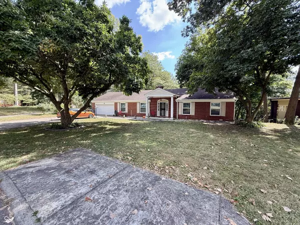 Anderson, IN 46012,2613 Chesterfield PL