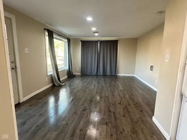 Clayton, IN 46118,453 Michigan ST