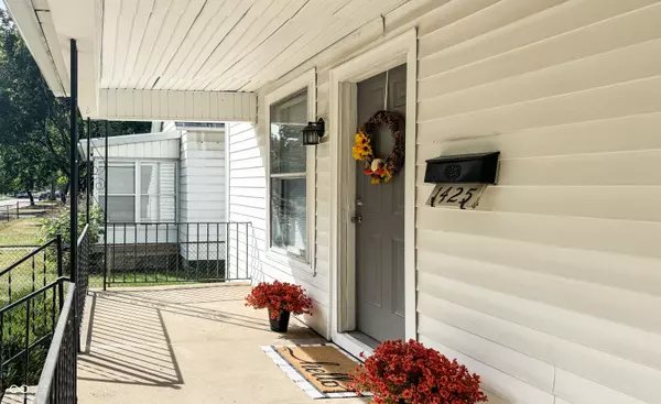 Terre Haute, IN 47802,1425 S 11th ST