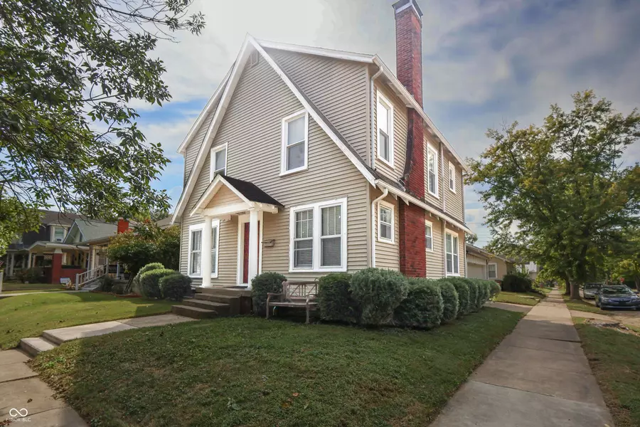 1644 Lafayette AVE, Columbus, IN 47201