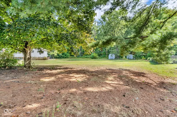 Carmel, IN 46280,10307 Orchard Park DR S