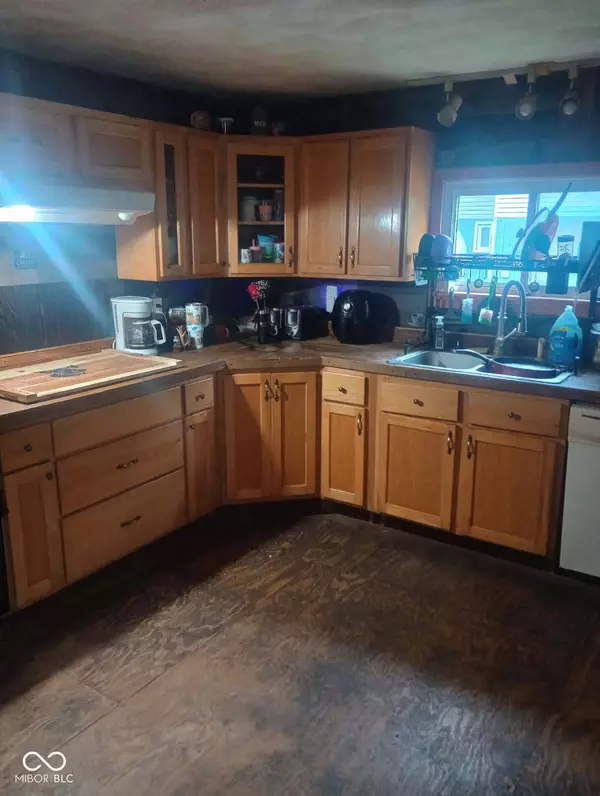 Morristown, IN 46161,8825 N 300 E