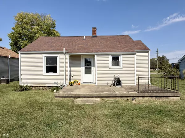 Columbus, IN 47201,2921 10th ST