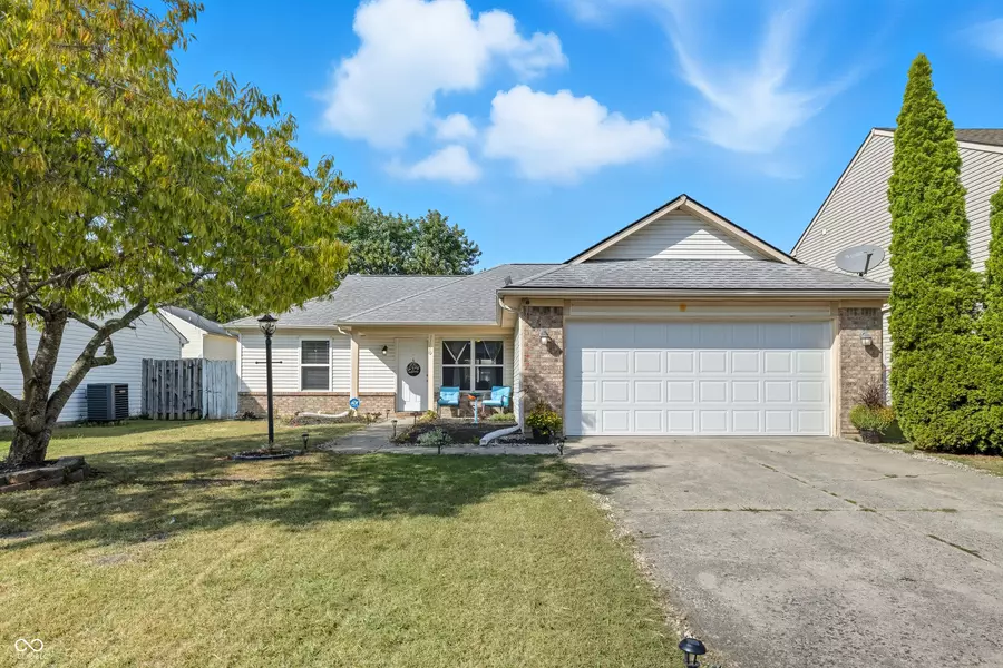 11110 Waterfield PL, Indianapolis, IN 46235