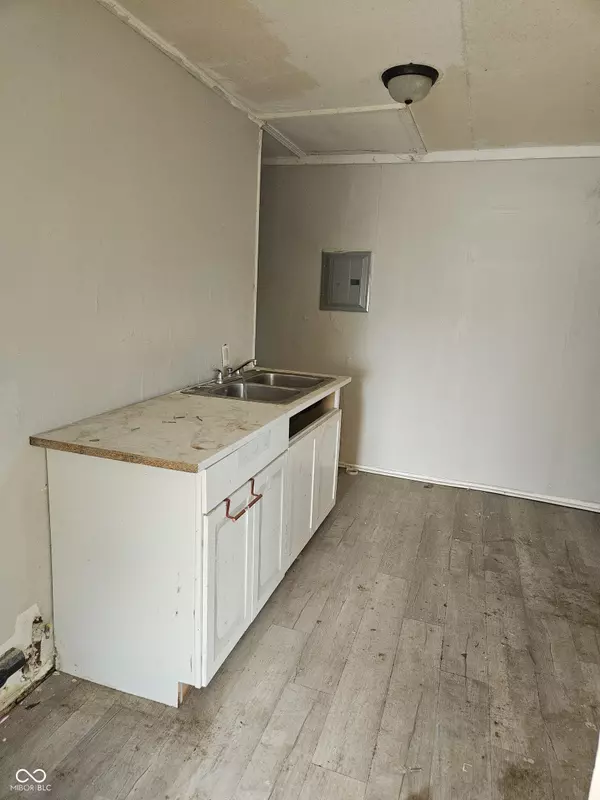 Indianapolis, IN 46218,1804 E 34th ST