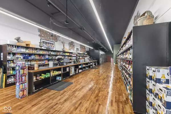 Edinburgh, IN 46124,111 E Main Cross ST