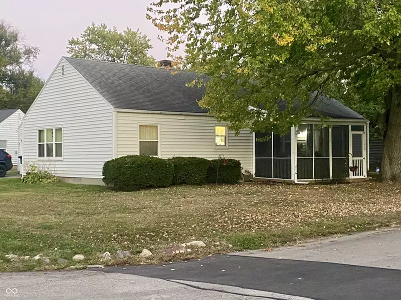 3228 S Southwest DR, Muncie, IN 47302