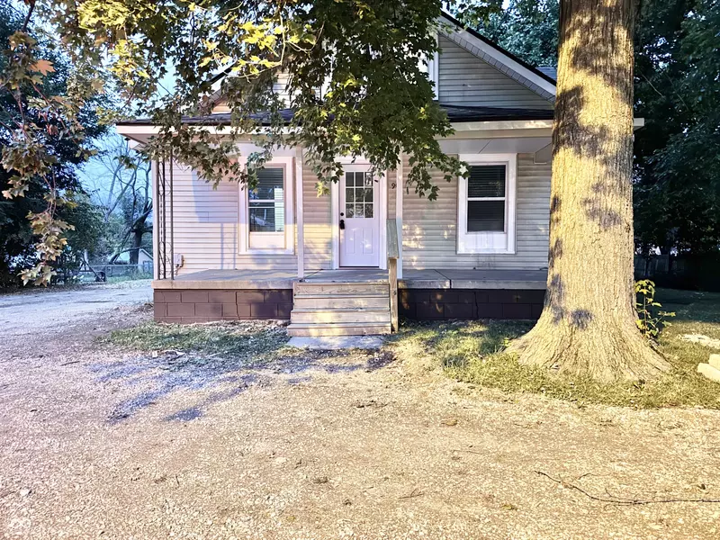 902 Vandalia ST, Crawfordsville, IN 47933