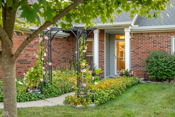 Indianapolis, IN 46239,504 Palmyra DR