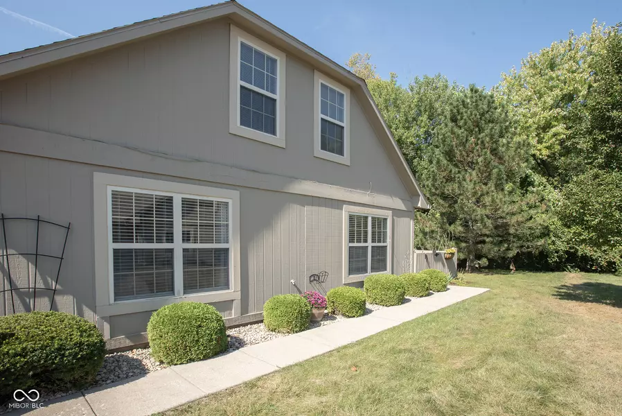 7628 Briarstone LN, Indianapolis, IN 46227