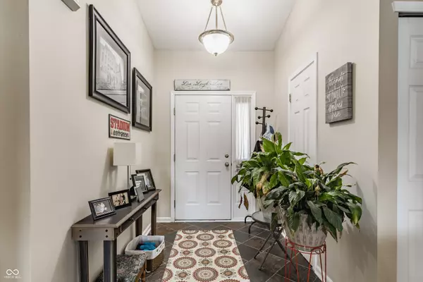 Indianapolis, IN 46221,6935 Fair Ridge DR