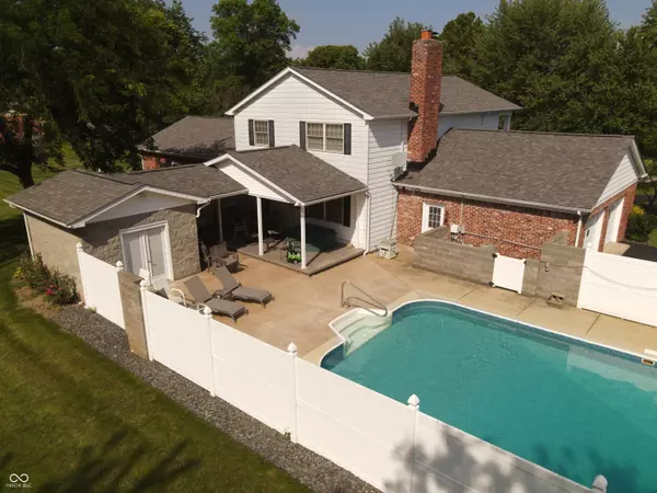 Rushville, IN 46173,353 E Rivercrest DR