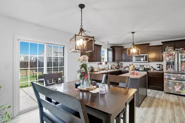 Greenfield, IN 46140,2202 Silver Spoon DR