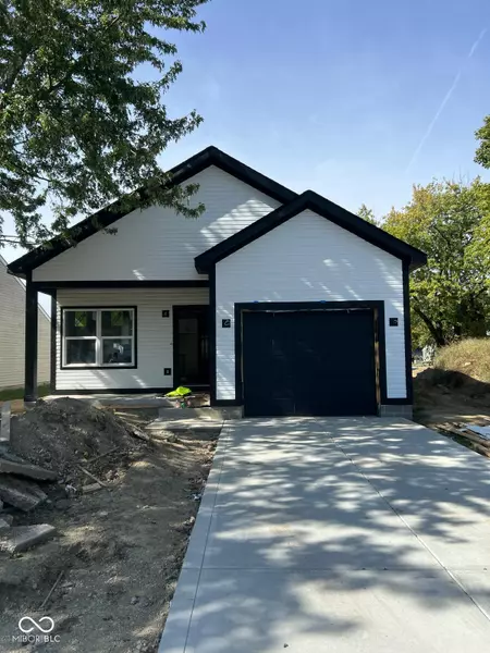 3226 Keystone Lakes WAY, Indianapolis, IN 46237