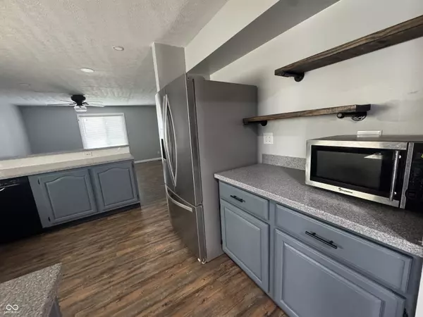 Whitestown, IN 46075,307 W Pierce ST