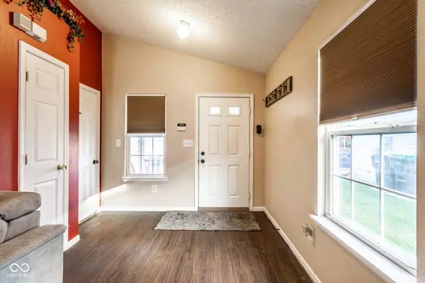 Greenwood, IN 46143,671 Day Break DR