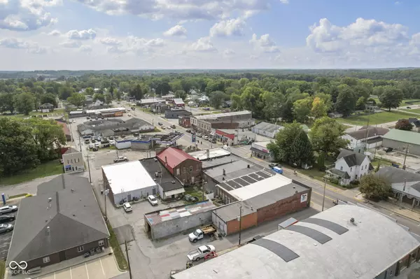 Cloverdale, IN 46120,15 N Main ST