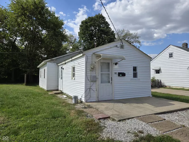 1301 State ST, Shelbyville, IN 46176
