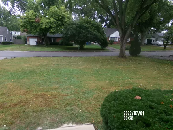 Indianapolis, IN 46220,6322 Douglas RD