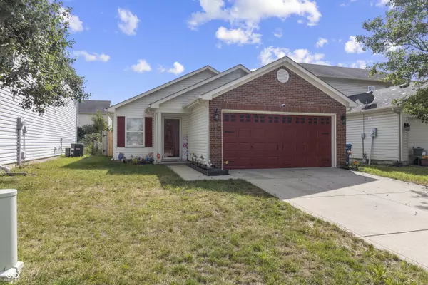 Indianapolis, IN 46217,2611 Santaro CT