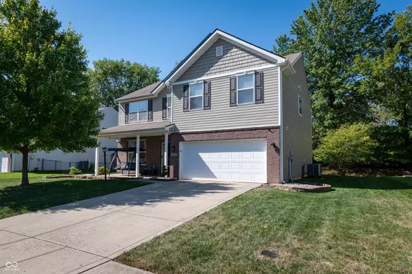 Indianapolis, IN 46239,5102 Choctaw Ridge DR