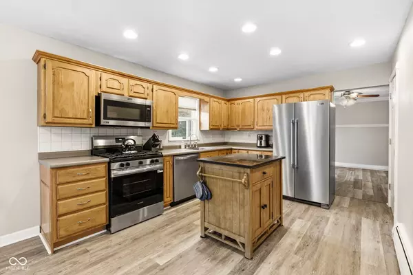 Kokomo, IN 46901,6308 Windwood DR