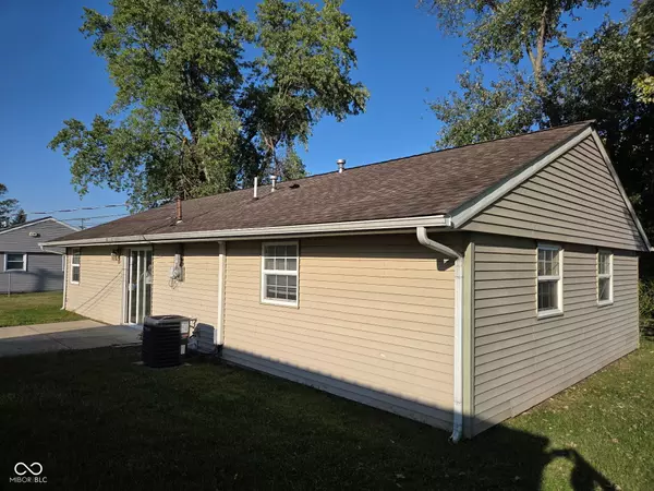 Edinburgh, IN 46124,120 Lind DR