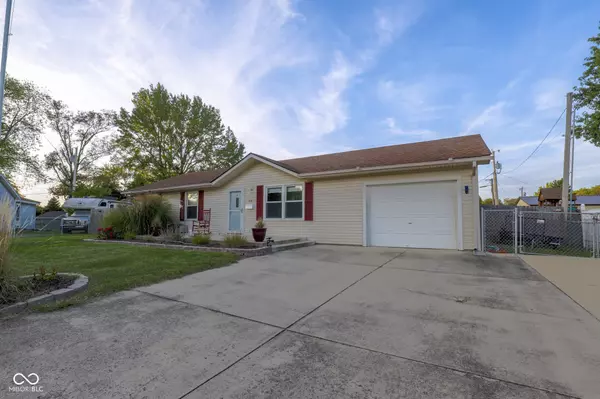 Edinburgh, IN 46124,406 E Park CT