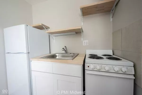 Indianapolis, IN 46220,2215 E 56th ST #2