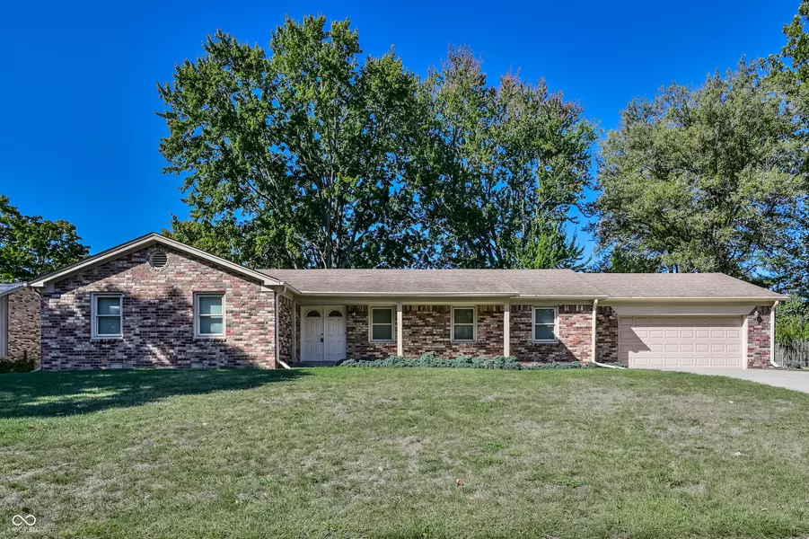 11230 Rolling Springs DR, Carmel, IN 46033