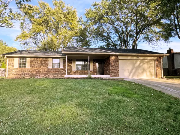 Indianapolis, IN 46217,8535 Kenasaw CT