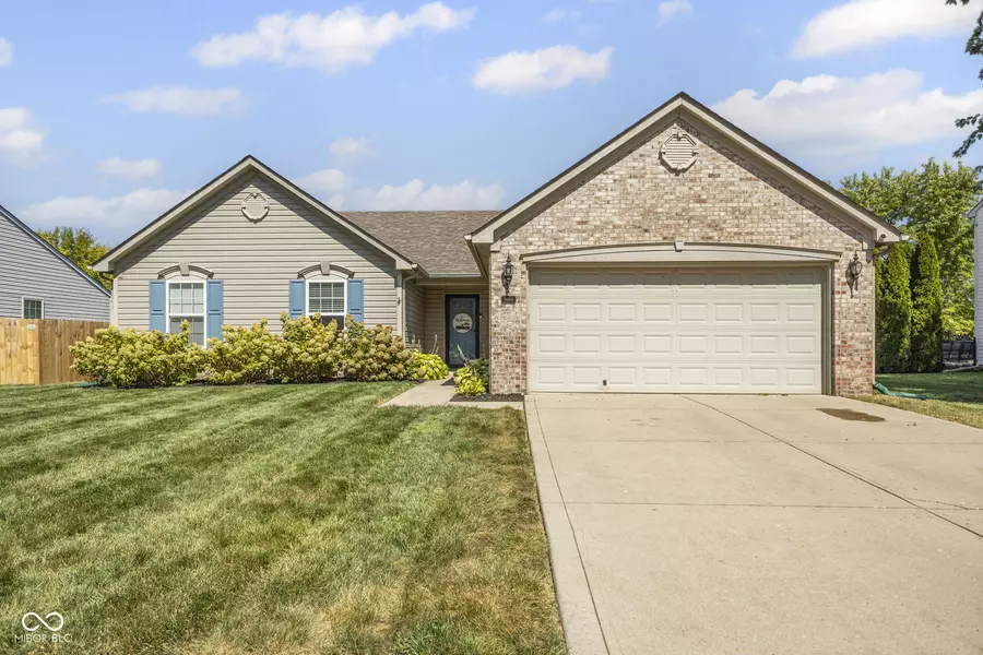 8604 Blair Castle CT, Indianapolis, IN 46259