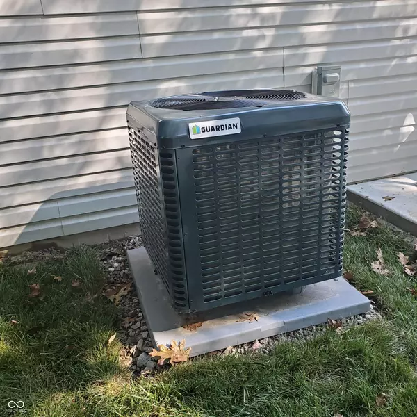 Austin, IN 47102,358 S Oak ST