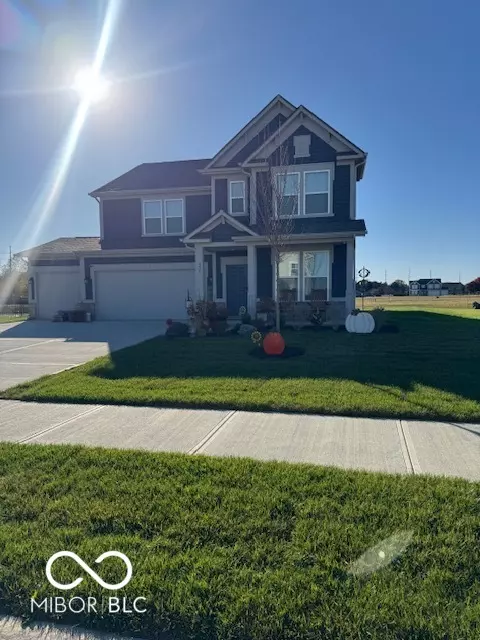 Pittsboro, IN 46167,450 Weaver LN