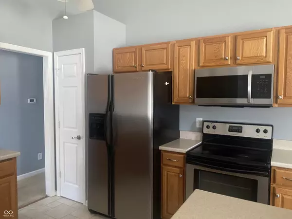 Avon, IN 46123,1128 Brookside CT