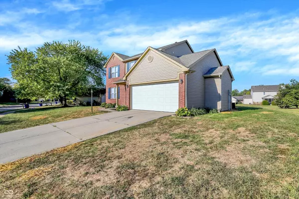 Indianapolis, IN 46236,7754 Evian DR