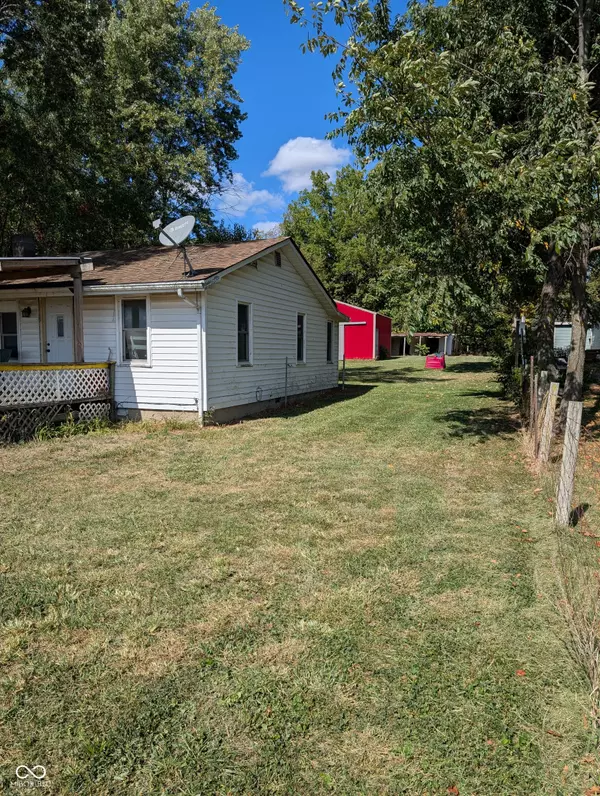 Greenfield, IN 46140,2294 E Eden RD