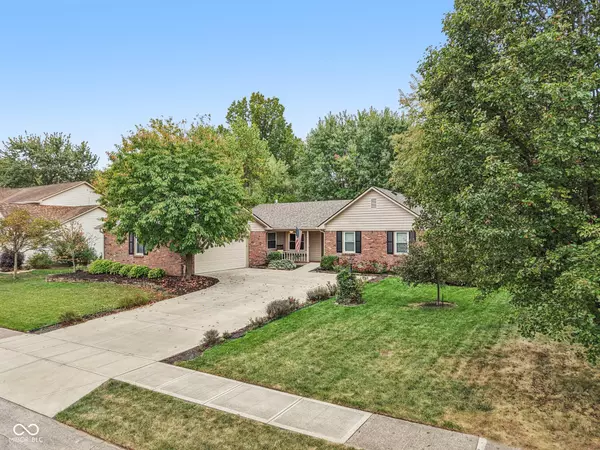 Indianapolis, IN 46256,8125 Castle Cove RD