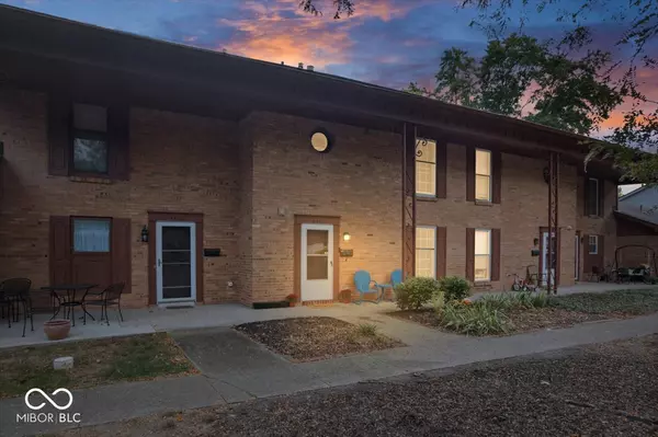 5530 Greenview DR, Indianapolis, IN 46220
