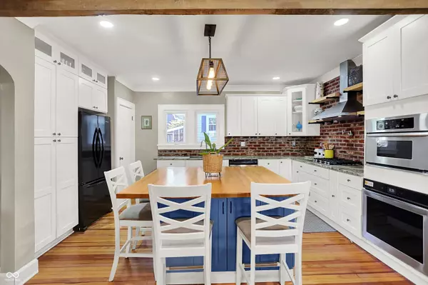 Indianapolis, IN 46219,345 N Kenyon ST