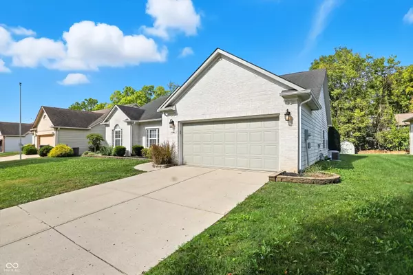 Indianapolis, IN 46227,120 Golden Tree LN