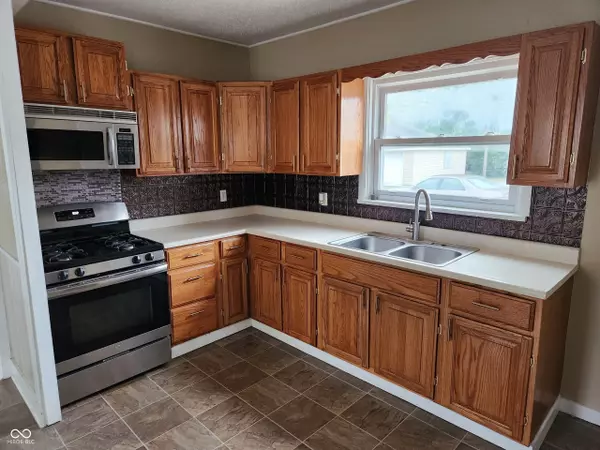 Bluffton, IN 46714,211 S Morgan ST