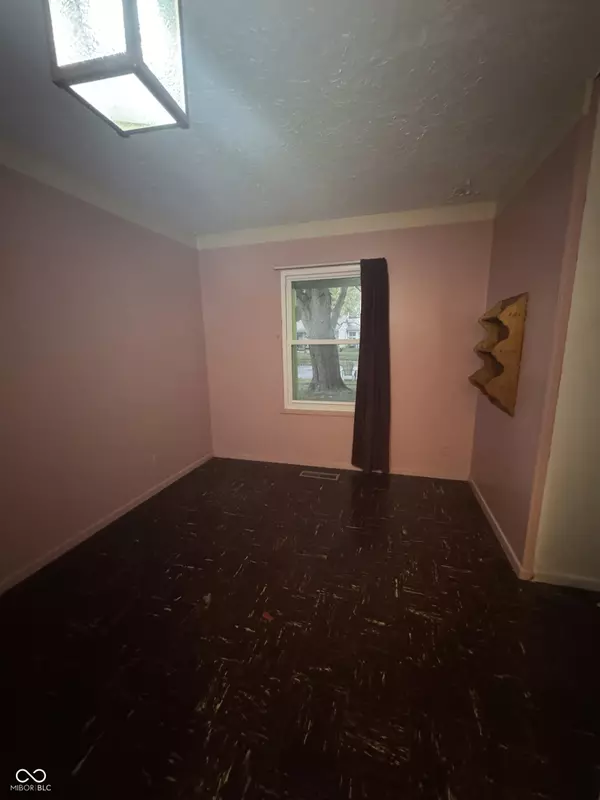 Brownsburg, IN 46112,667 S Alpha AVE