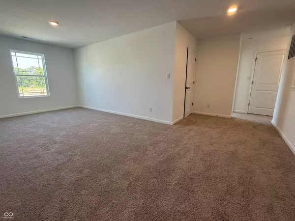 Camby, IN 46113,7421 Big Bend BLVD