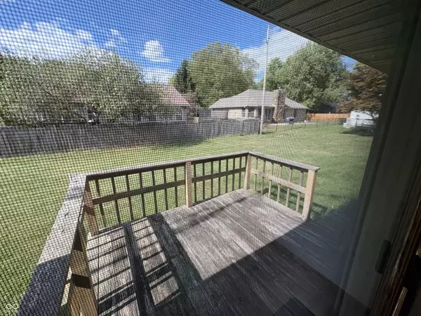 Cloverdale, IN 46120,3 U DR