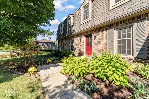 Indianapolis, IN 46256,7222 Hampstead LN