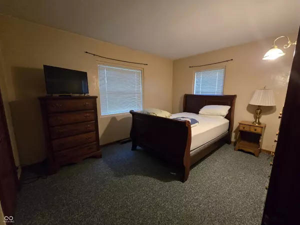 Spencer, IN 47460,412 E Market ST