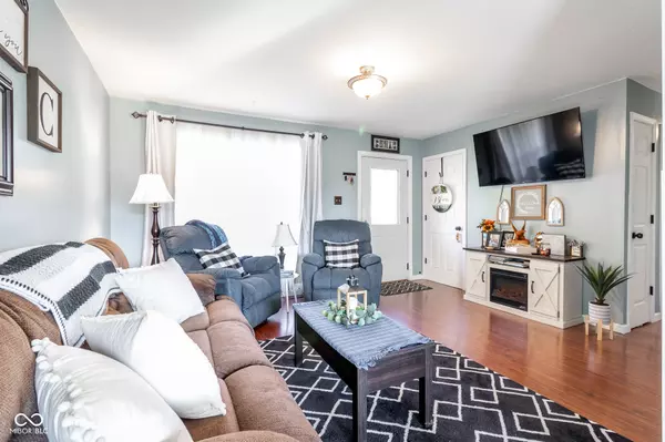 Columbus, IN 47203,2743 Streamside DR