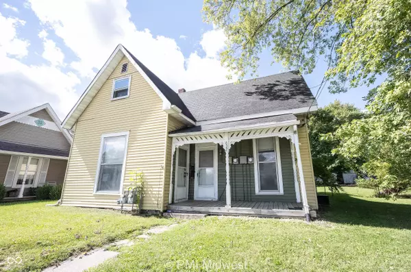 632 S State ST, Greenfield, IN 46140