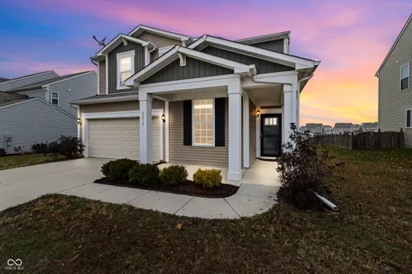 6614 Park Grove BLVD, Whitestown, IN 46075